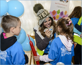 Divertidas pintacaras en la Zona Infantil