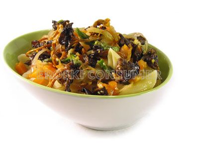 Macarrones salteados con verduras