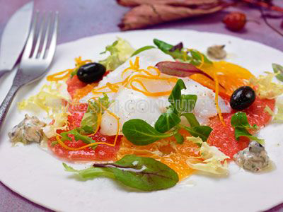 COMIDA DE NAVIDAD.<br />1er. Plato: <br /> Láminas de bacalao en ensalada cítrica